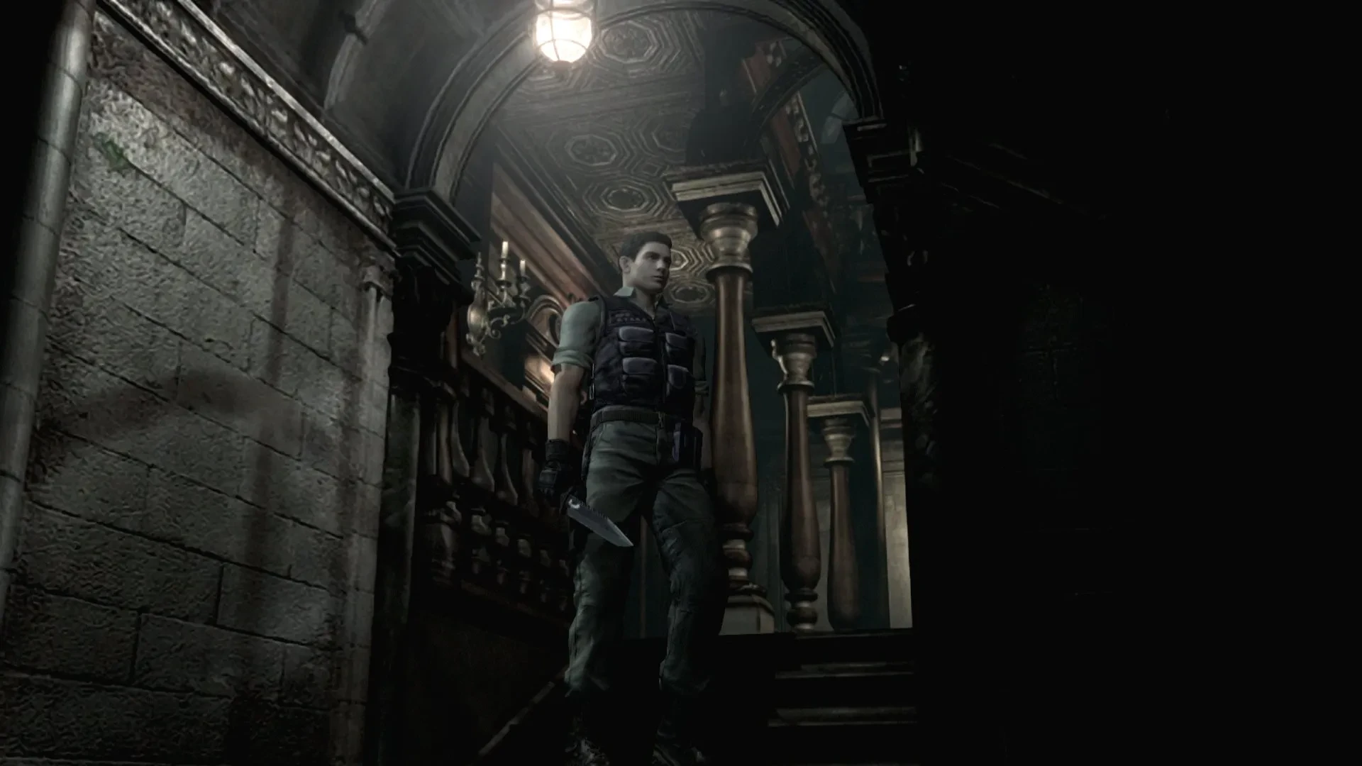 Chris holding a Survival Knife in Resident Evil